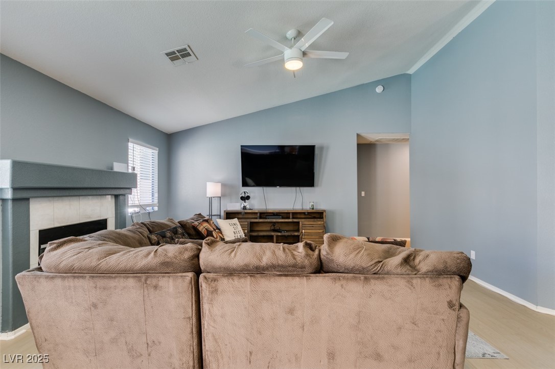5524 Desert Valley Drive