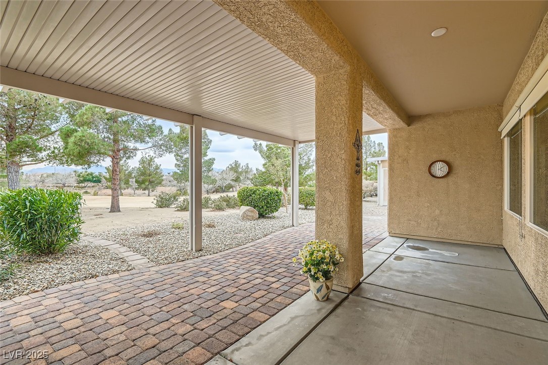 7517 Lintwhite Street