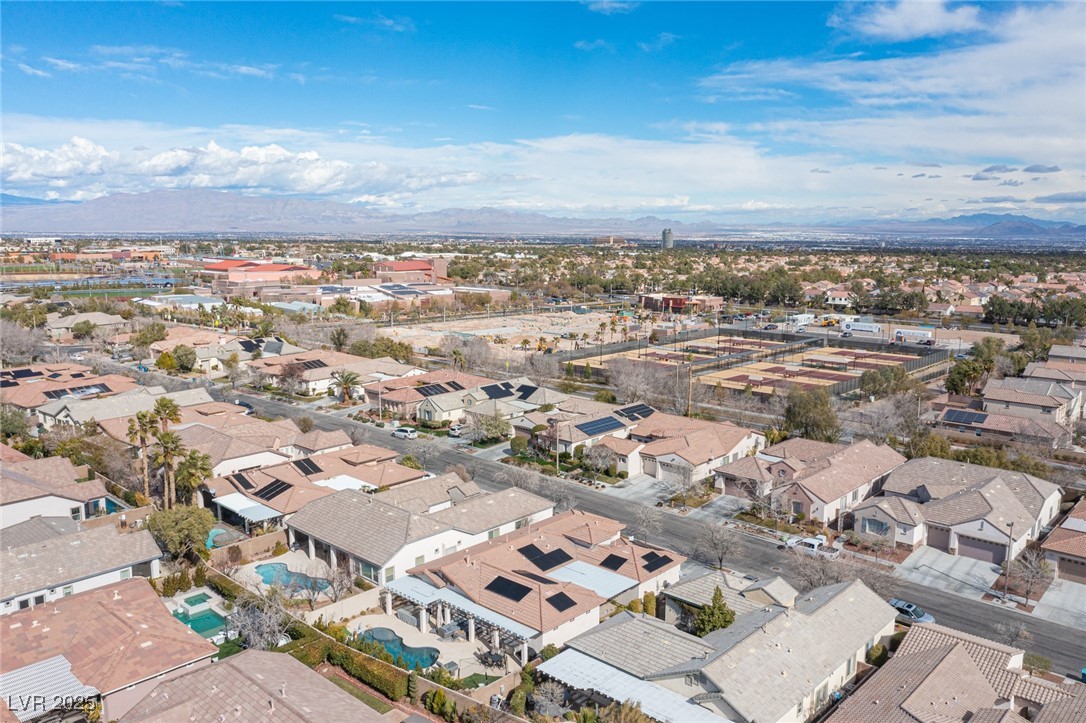 1901 Shady Elm Street