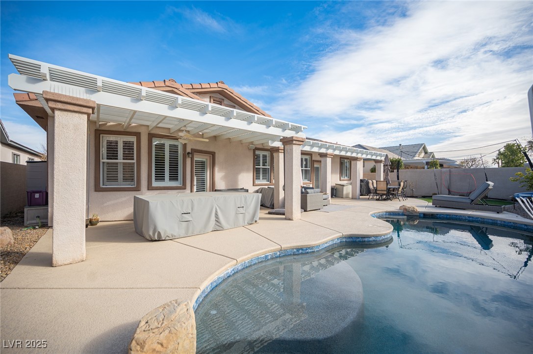 1901 Shady Elm Street