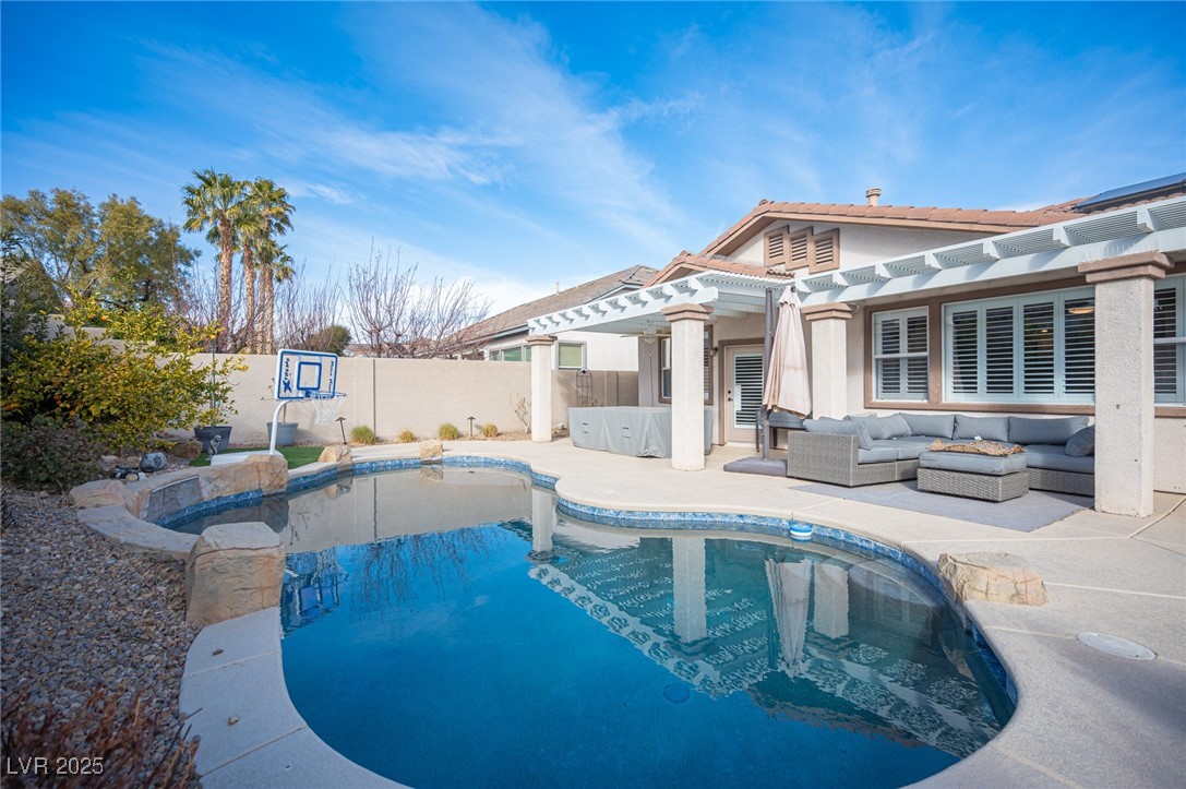 1901 Shady Elm Street