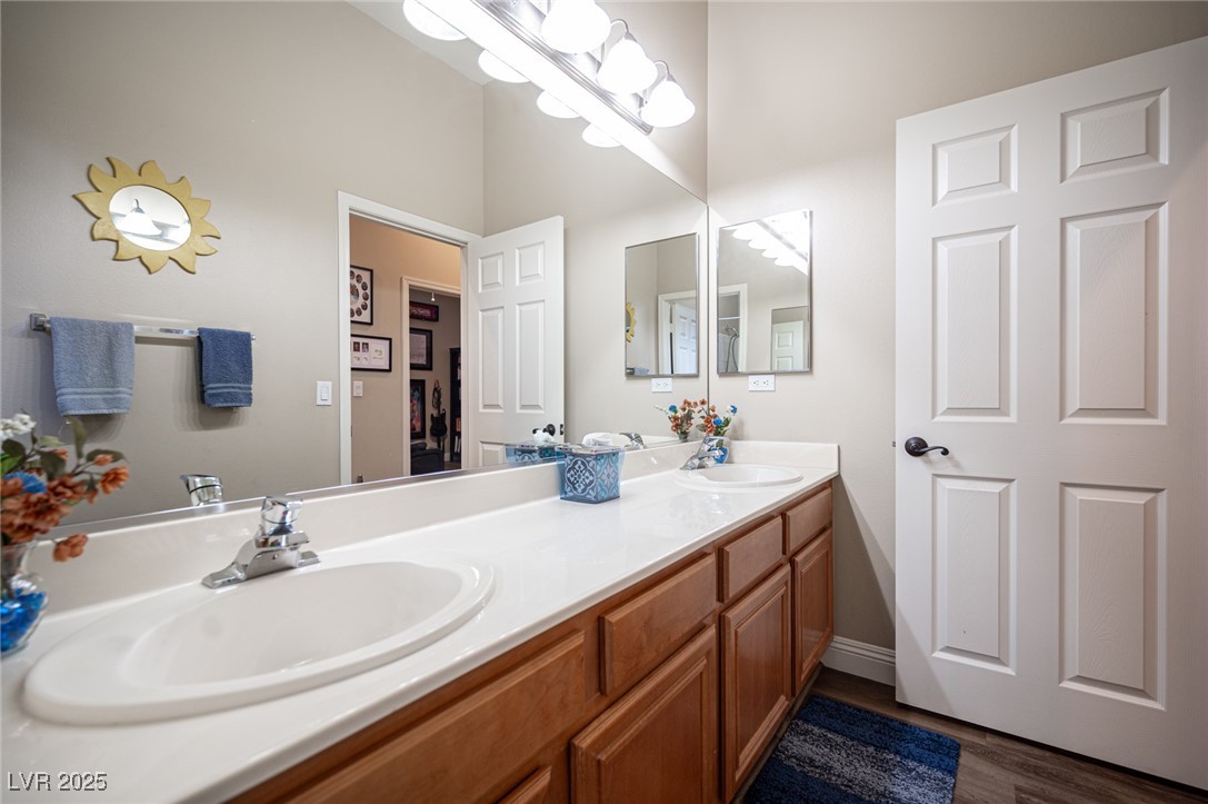 1901 Shady Elm Street