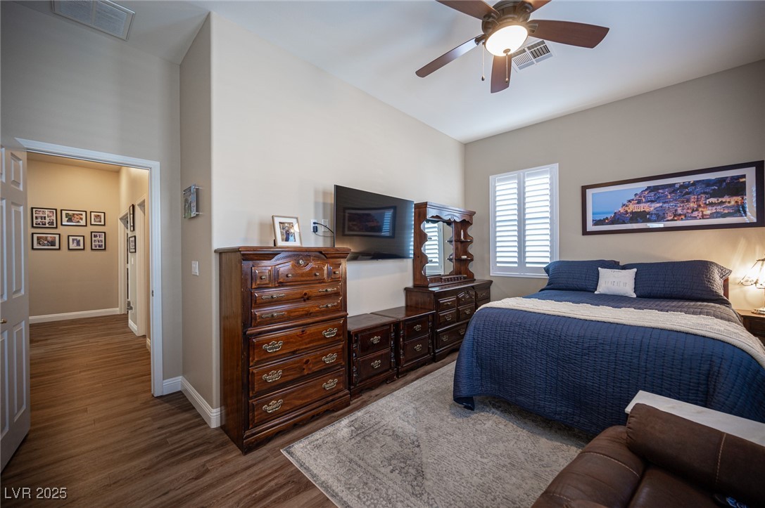 1901 Shady Elm Street