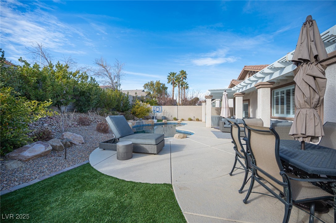 1901 Shady Elm Street