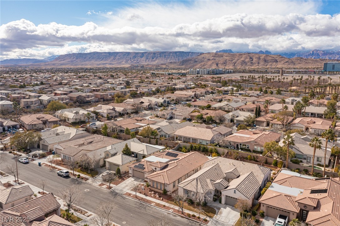 1901 Shady Elm Street