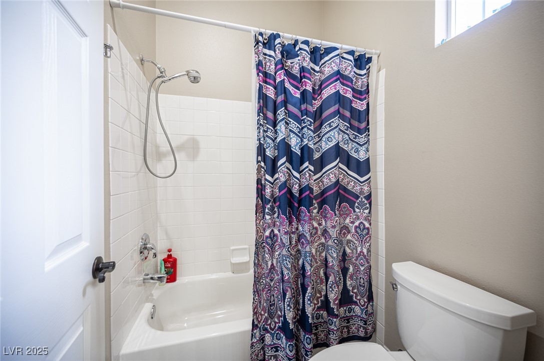 1901 Shady Elm Street