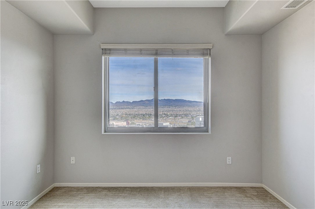 8255 Las Vegas Boulevard 1615