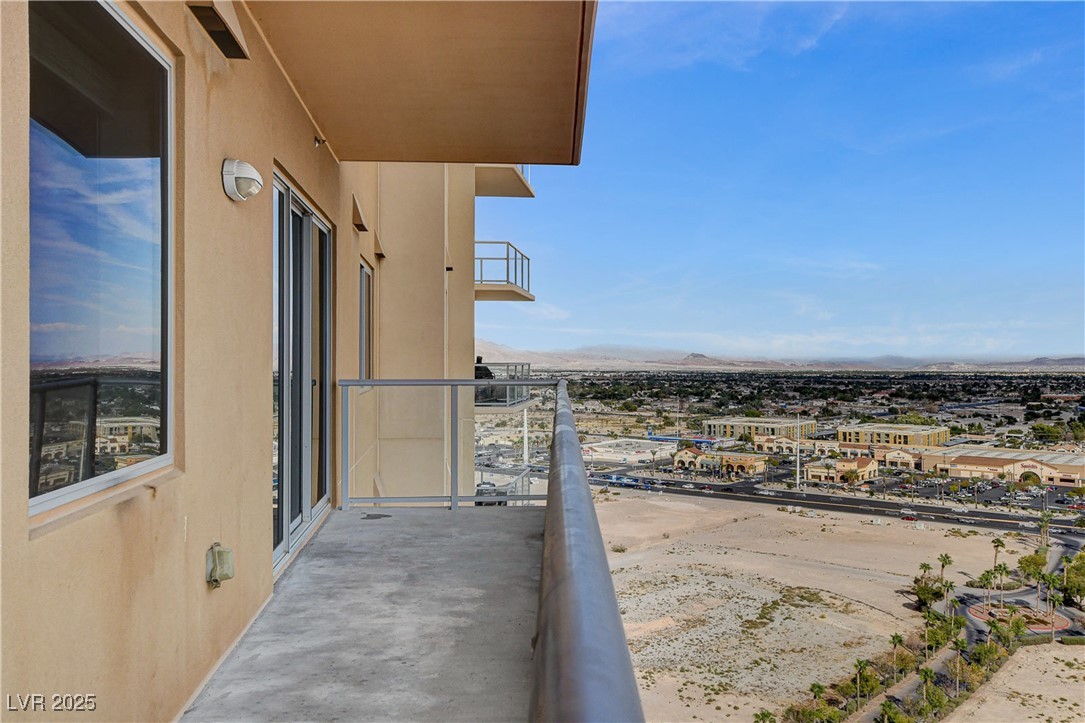 8255 Las Vegas Boulevard 1615