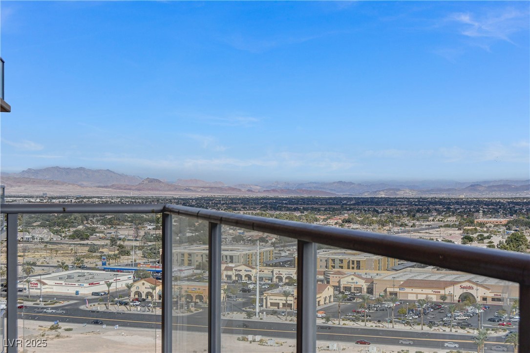 8255 Las Vegas Boulevard 1615
