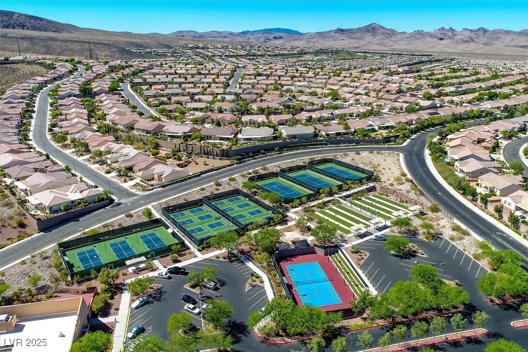 2353 Canyonville Drive