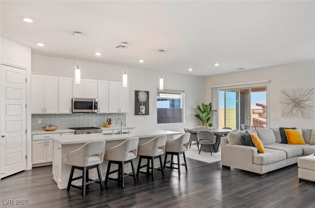 924 Mayfield Manor Lane