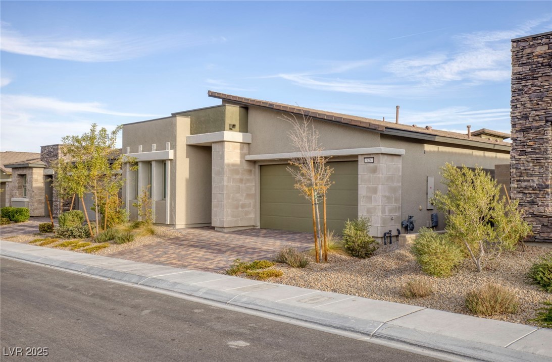 924 Mayfield Manor Lane