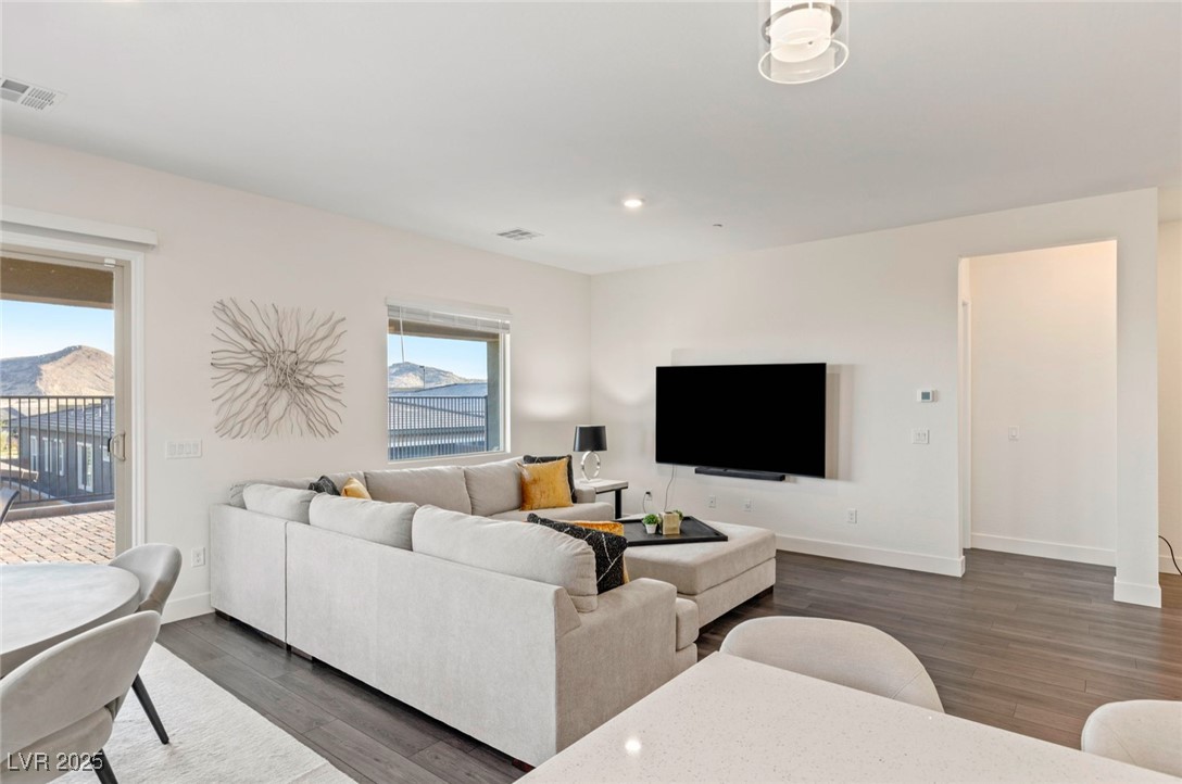 924 Mayfield Manor Lane