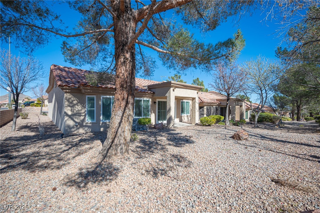 10121 Hemet Drive