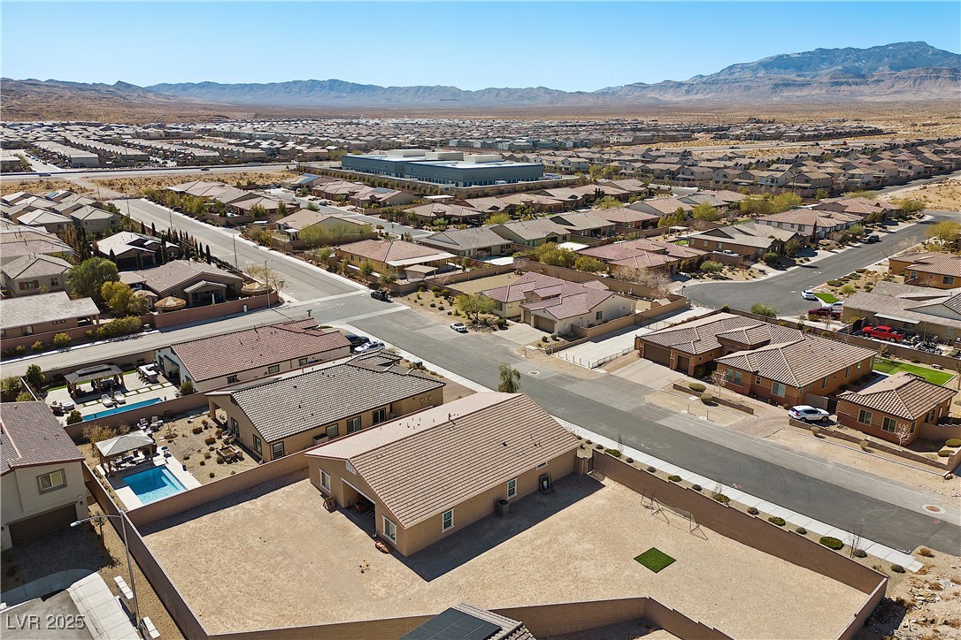 8976 South Park Street