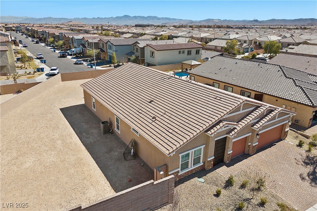 8976 South Park Street