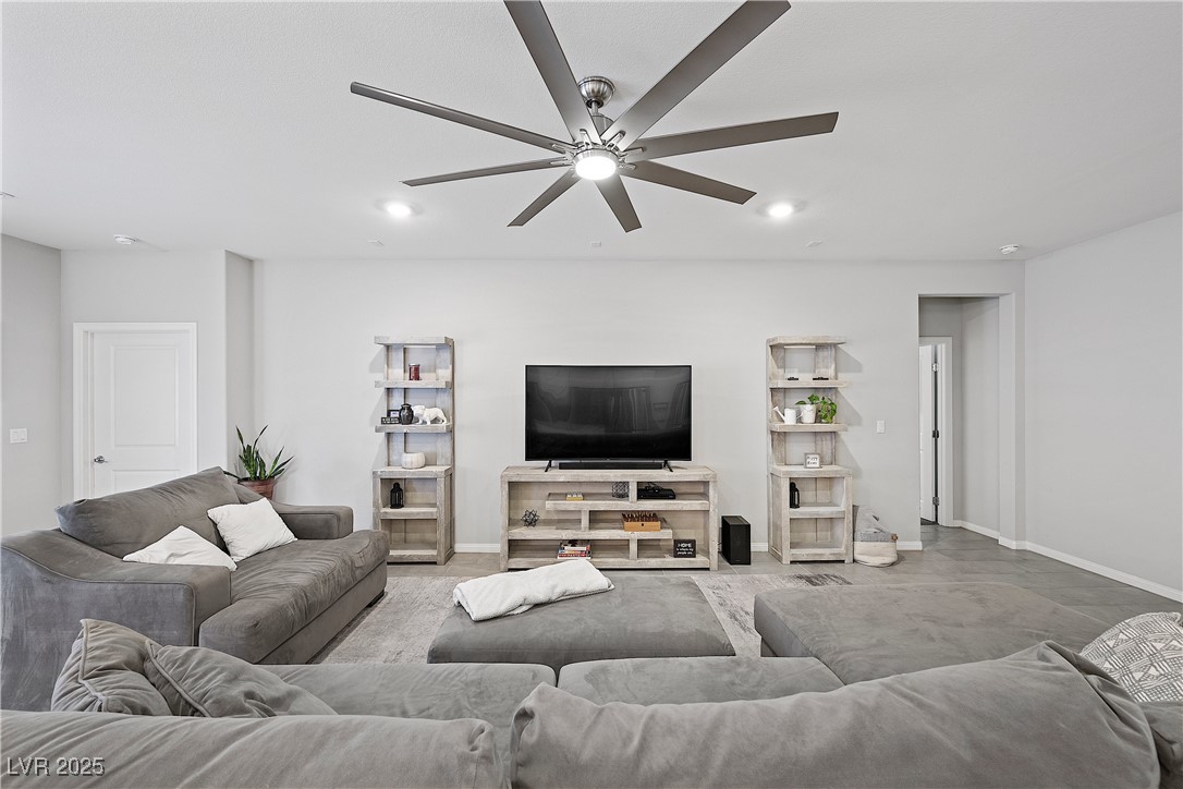 8976 South Park Street