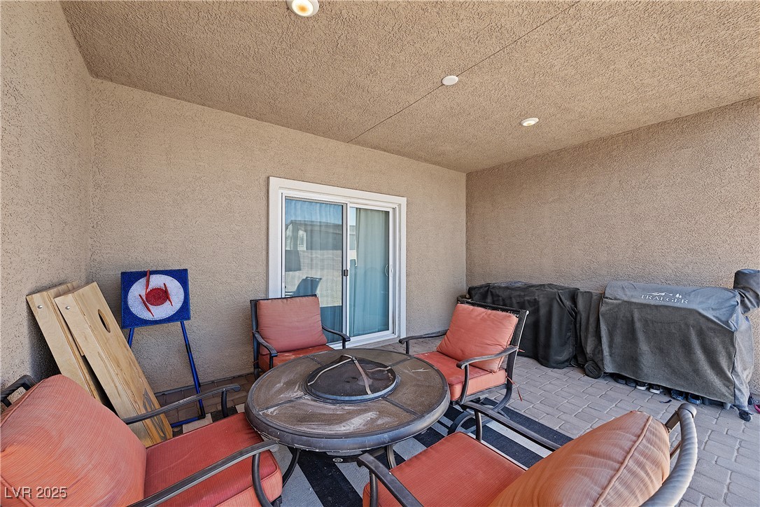 8976 South Park Street