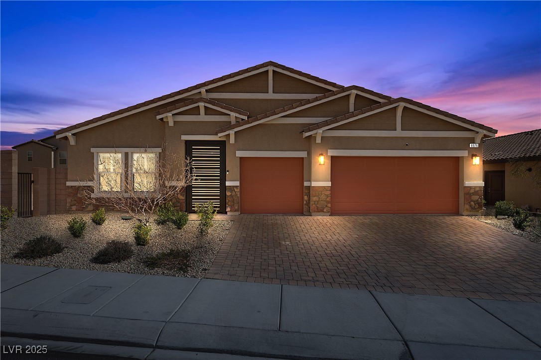 8976 South Park Street