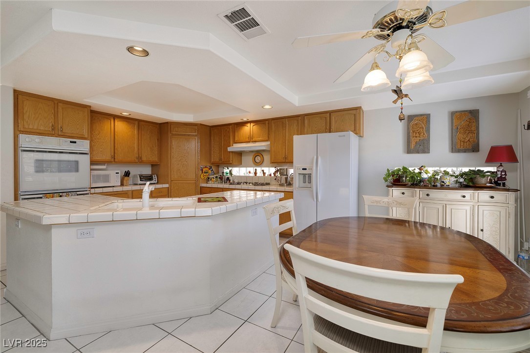 13 White Tail Court