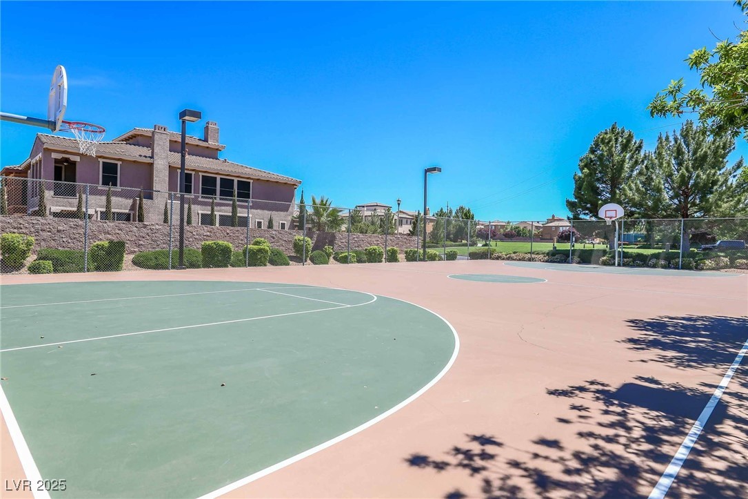 1004 Cetona Court