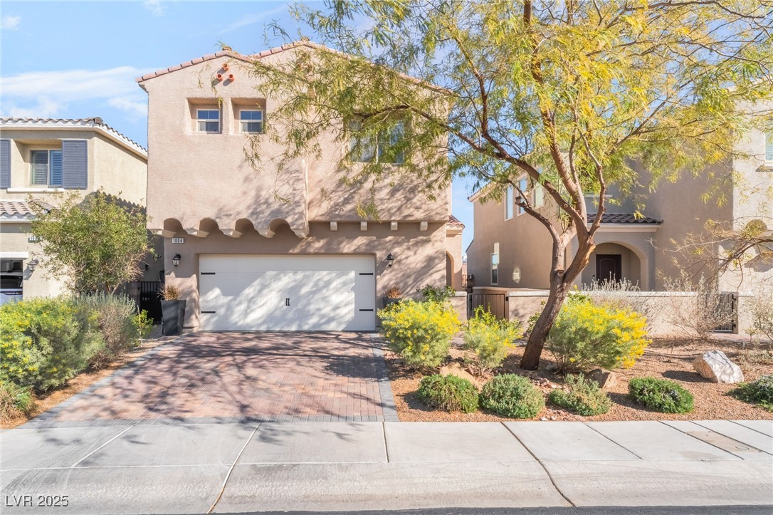 1004 Cetona Court