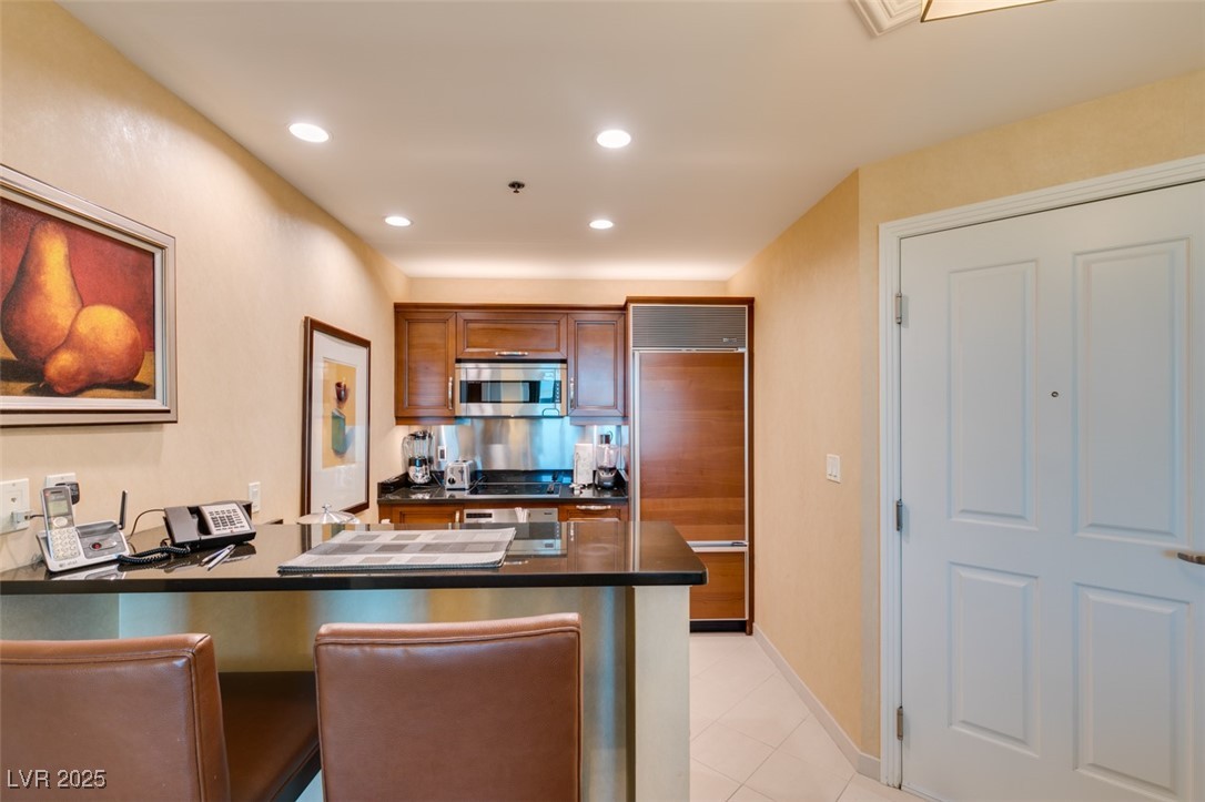 145 East HARMON Avenue 1202