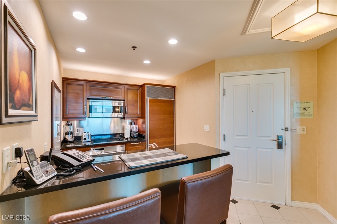 145 East HARMON Avenue 1202