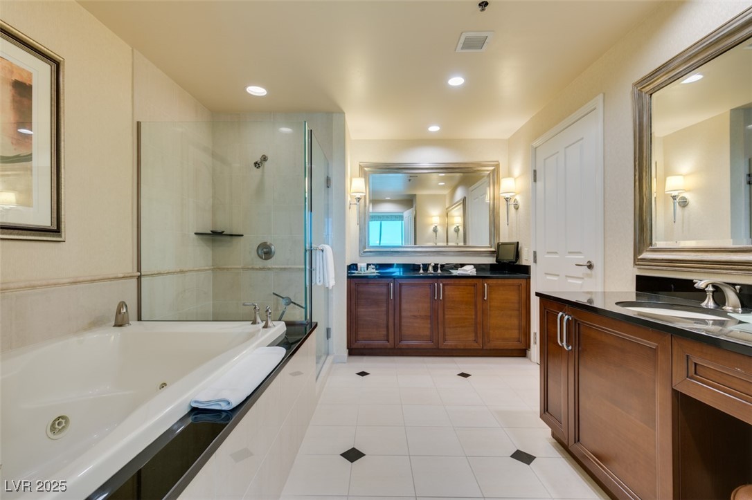 145 East HARMON Avenue 1202