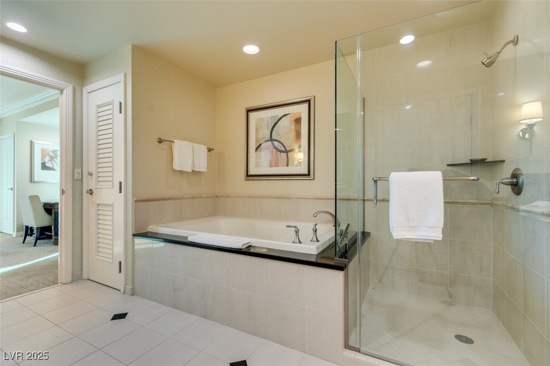 145 East HARMON Avenue 1202