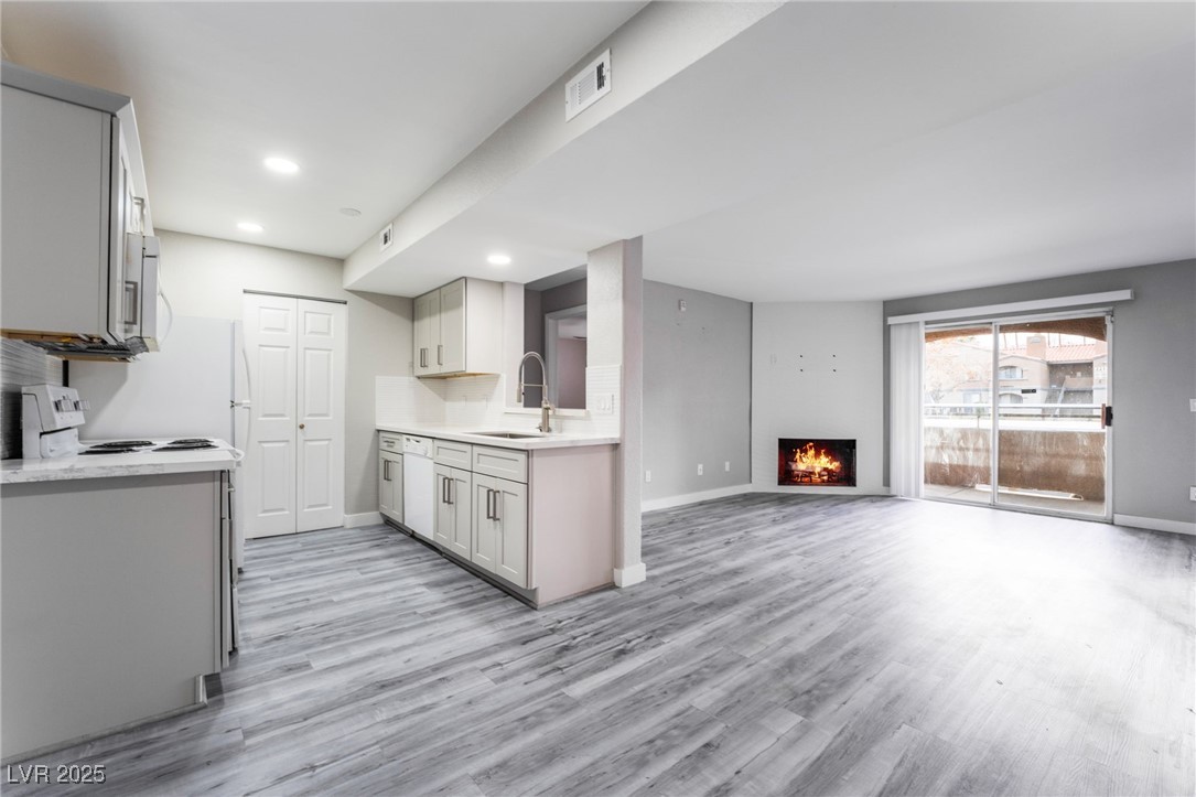 220 Mission Catalina Lane 202