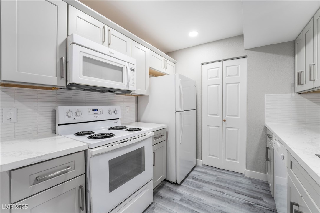 220 Mission Catalina Lane 202