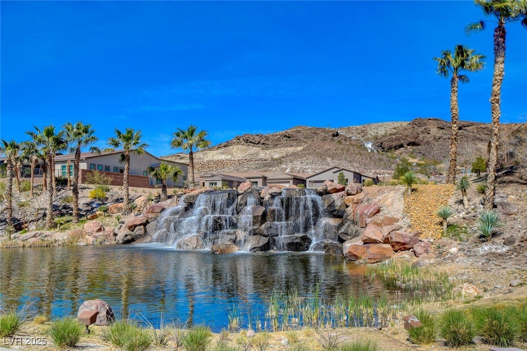 1150 Calcione Drive