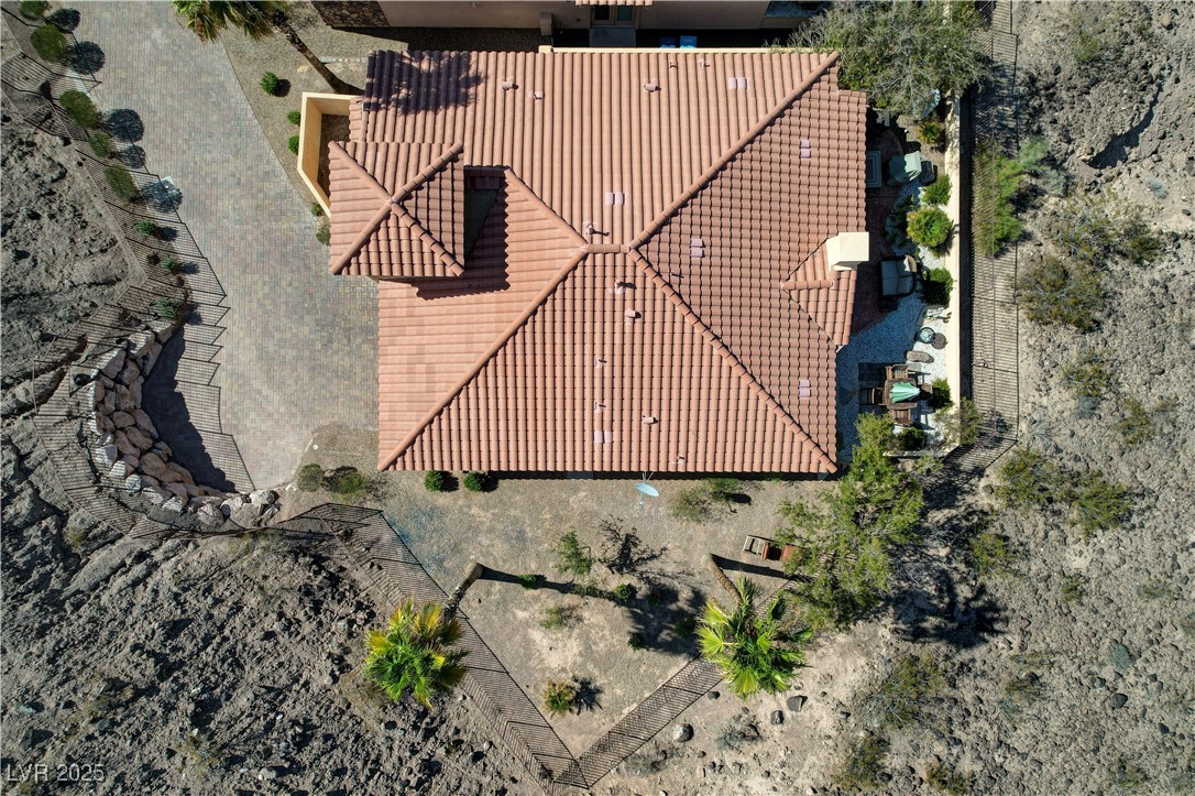 1150 Calcione Drive
