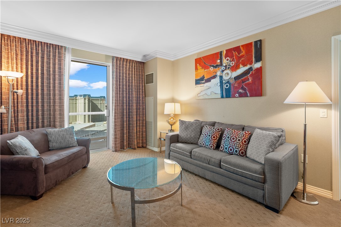 125 East Harmon Avenue 2521