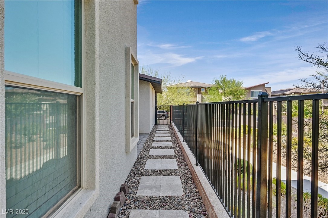 10287 Kesington Drive