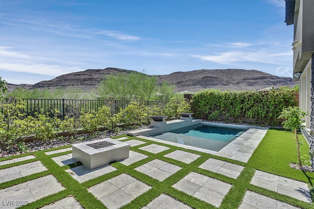 10287 Kesington Drive