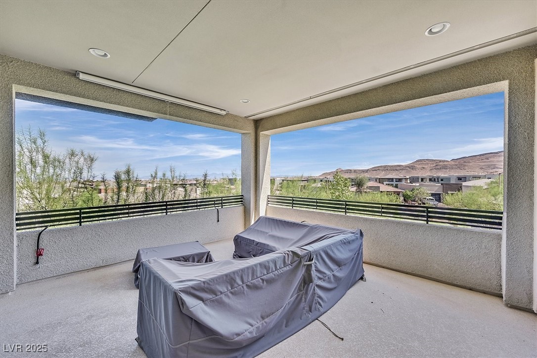 10287 Kesington Drive