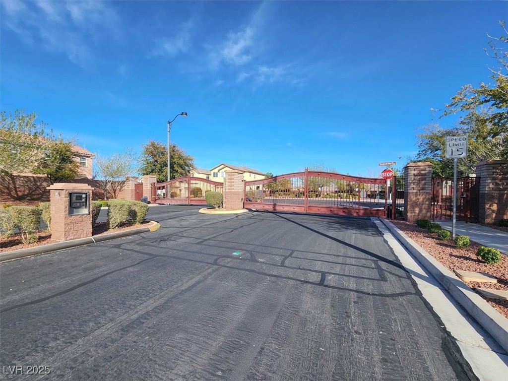 10556 Nantucket Ridge Avenue