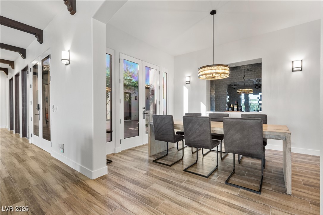 3 Rue Allard Way