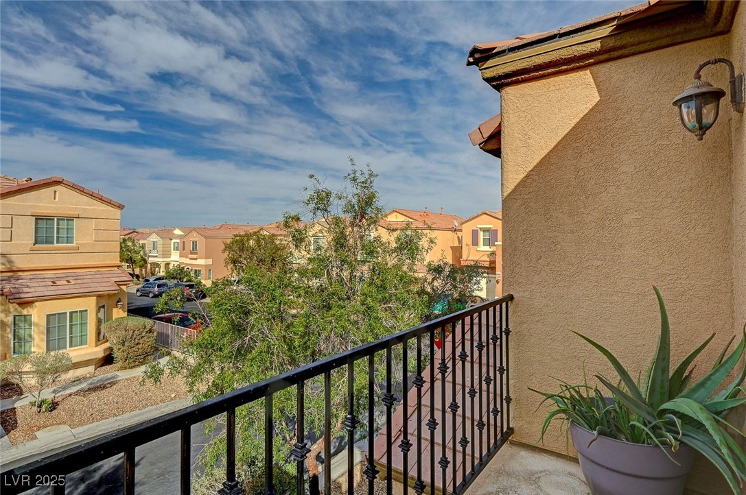 11159 African Sunset Street