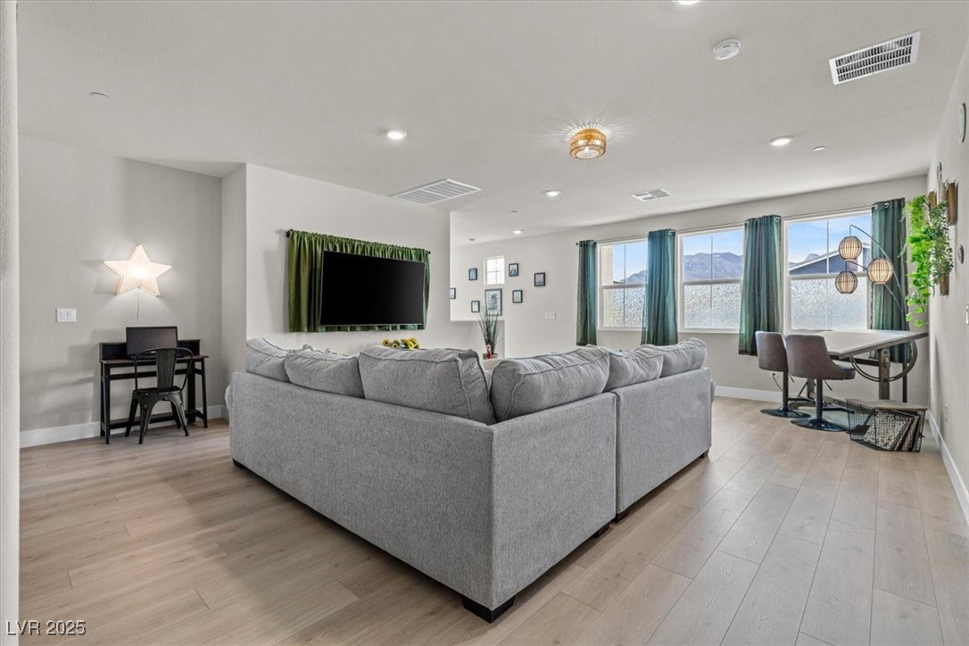 4050 Peaceful Dune Street