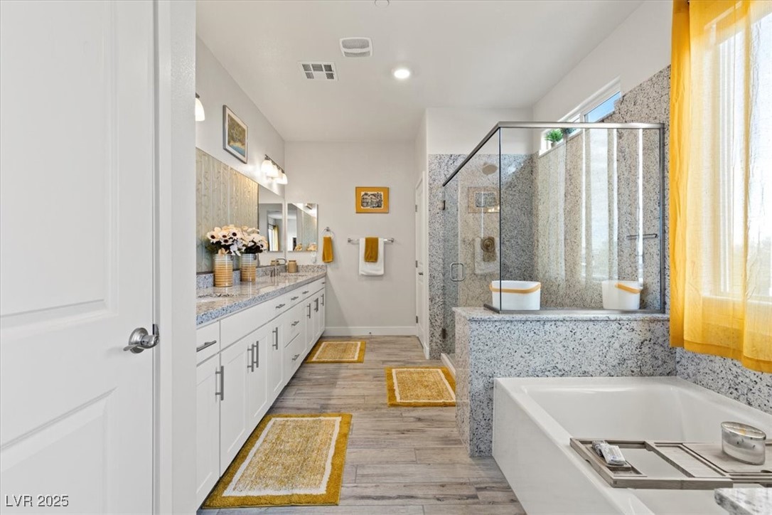 4050 Peaceful Dune Street