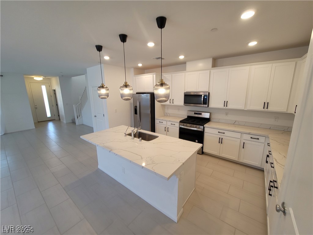 11560 Alpine Cove Avenue