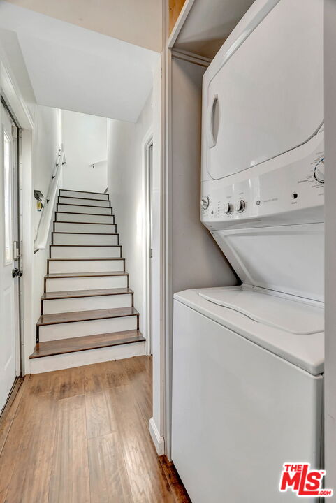 229 Isabel St