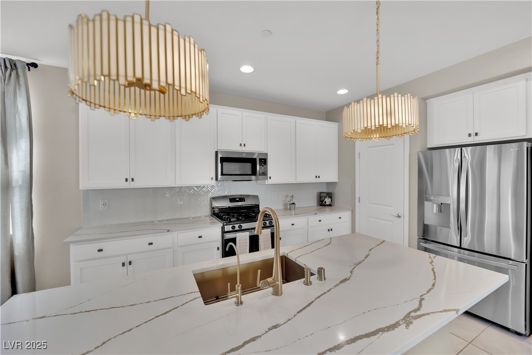 11563 Earth Stone Avenue