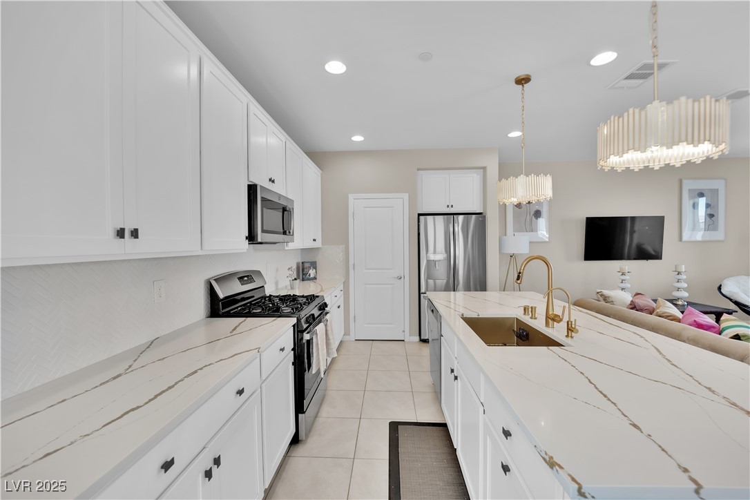 11563 Earth Stone Avenue