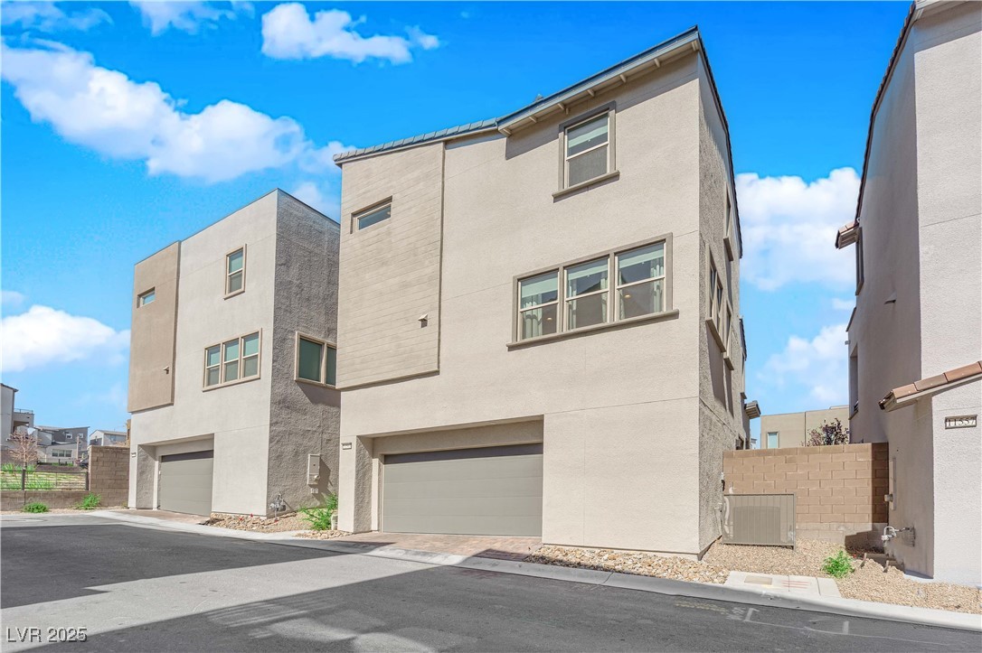 11563 Earth Stone Avenue