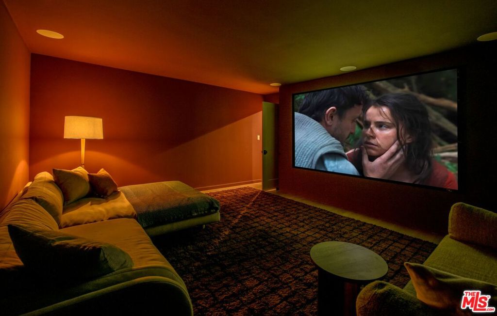 1982 N Normandie Avenue