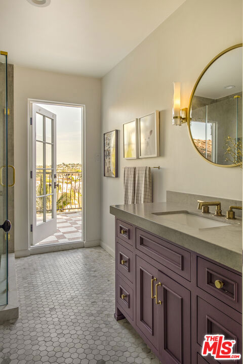 1982 N Normandie Avenue